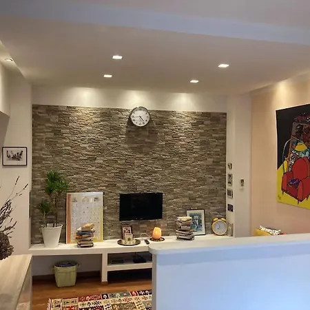 Windows On The Garden 公寓