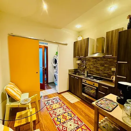 Windows On The Garden *